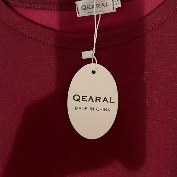 Dark wine red car in long sleeves dress - Picture 1 of 2